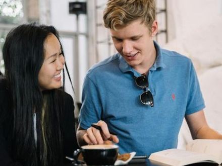 Hoe kan ik een datingsite opzetten